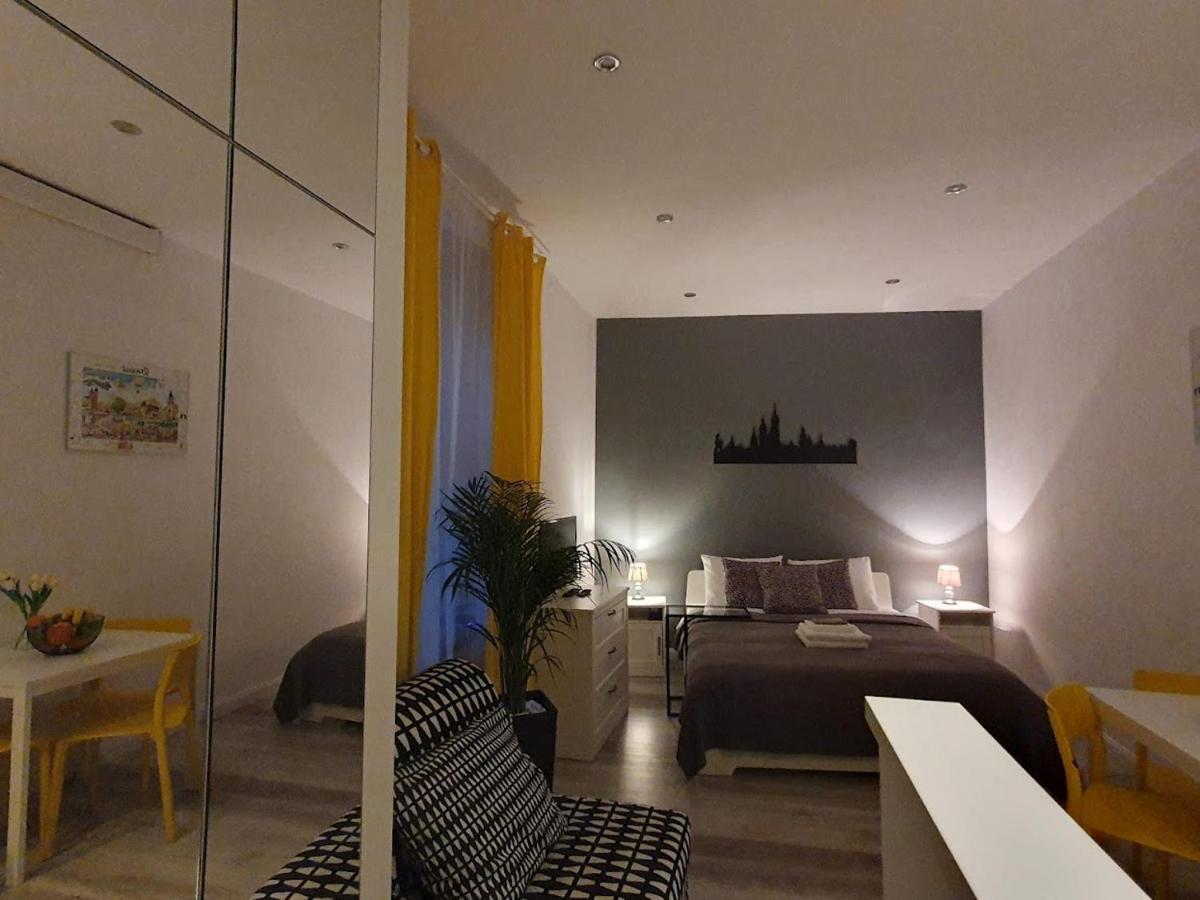 L-2 Krakow Center Studio O&P Apartfamily エクステリア 写真